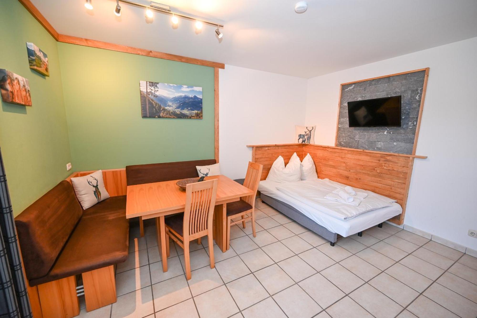 Panorama Apartments Bruck By All In One Apartments Fusch an der Glocknerstraße Eksteriør billede